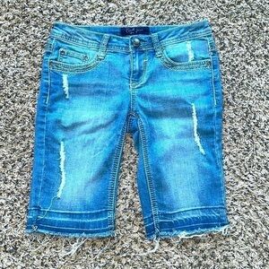 Earl Jean Juniors  blue Jean shorts Sz 1